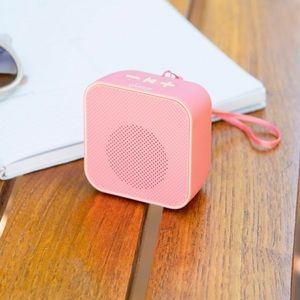 Sonix Bluetooth speaker